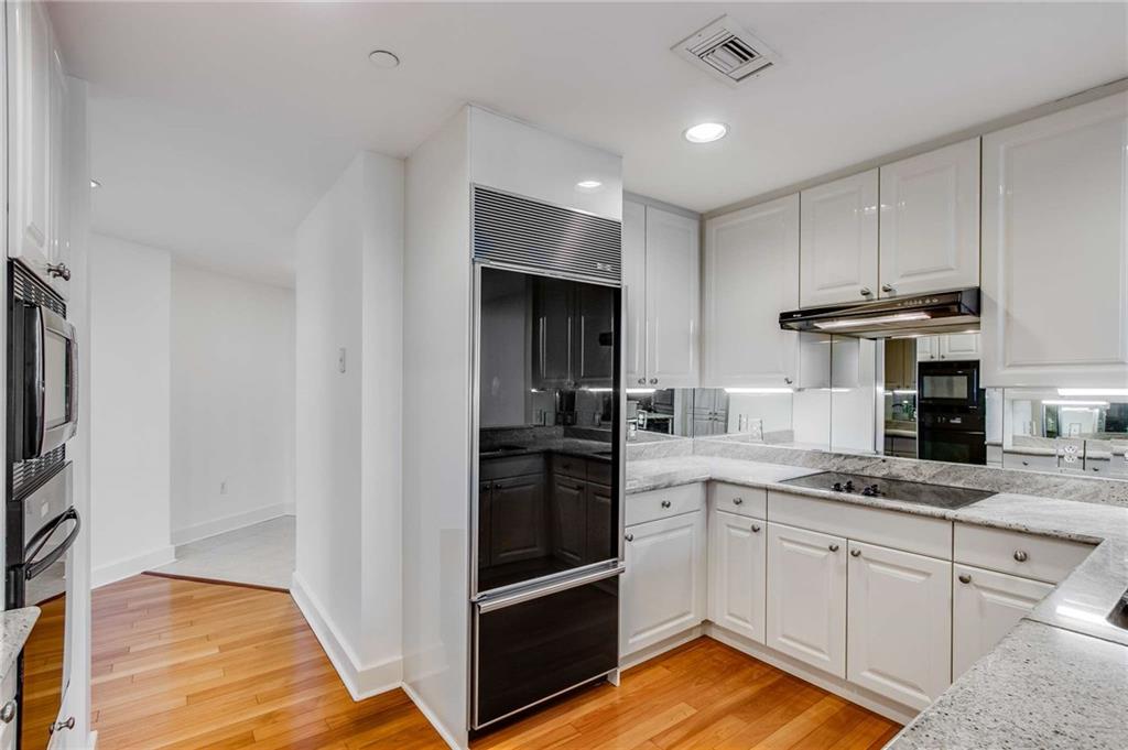 700 Park Regency Place NE Unit 1907