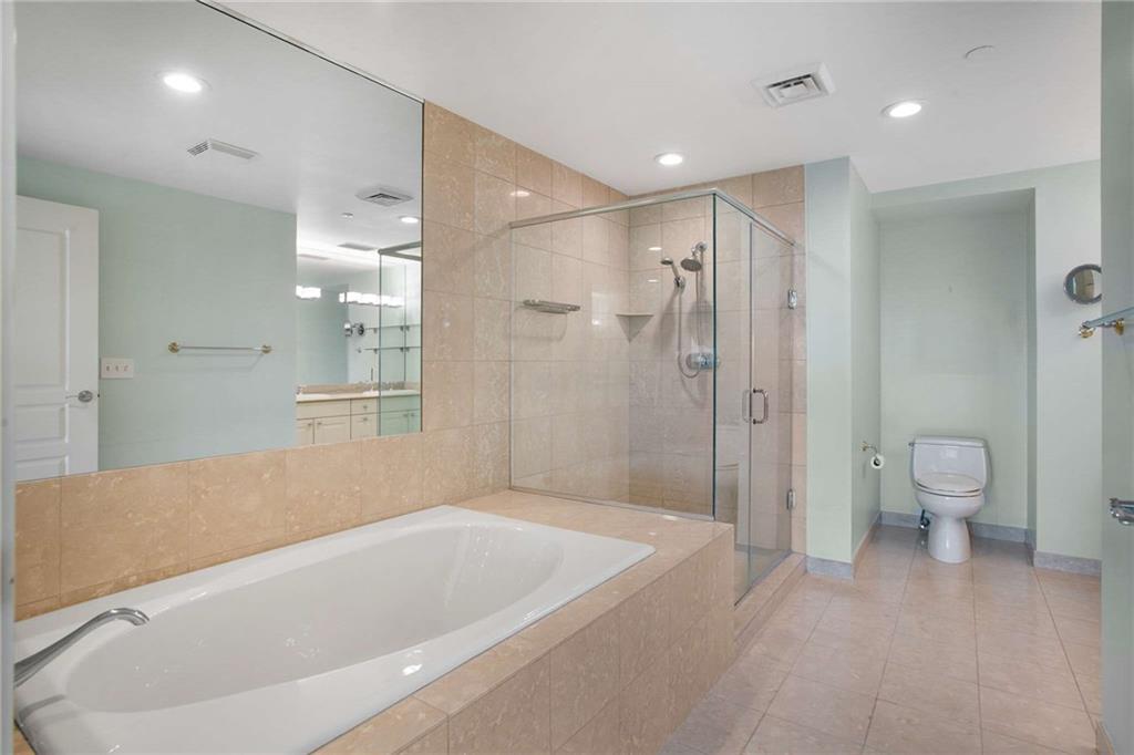 700 Park Regency Place NE Unit 1907