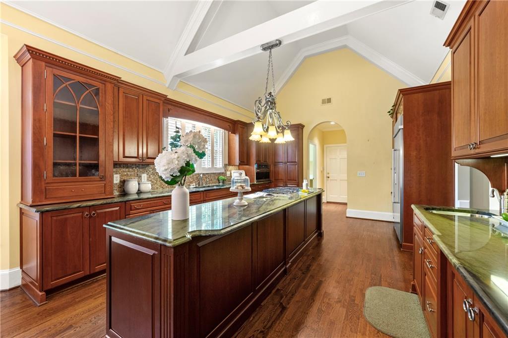 31 Peppertree Court