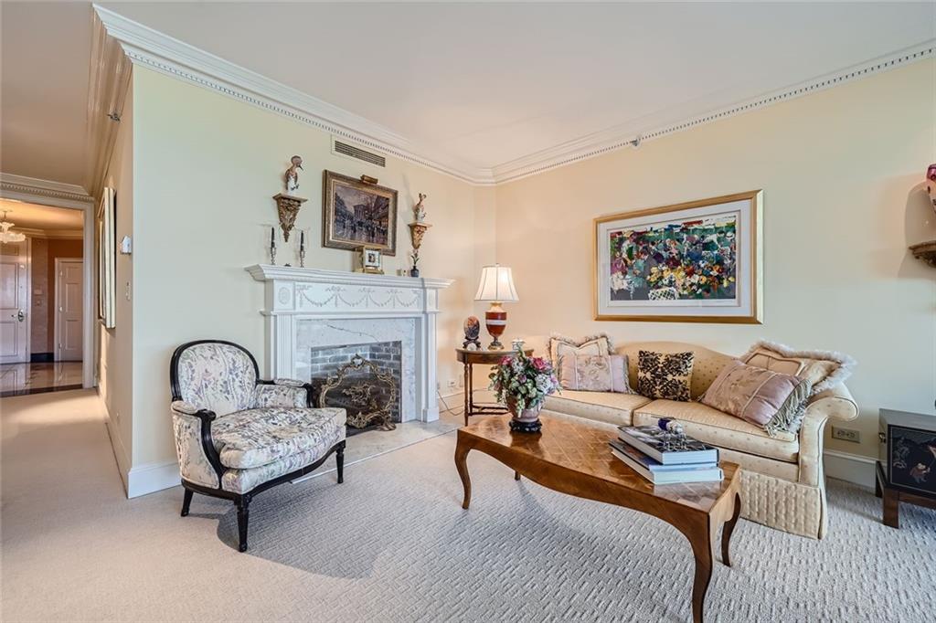 2660 Peachtree Road NW Unit 21E