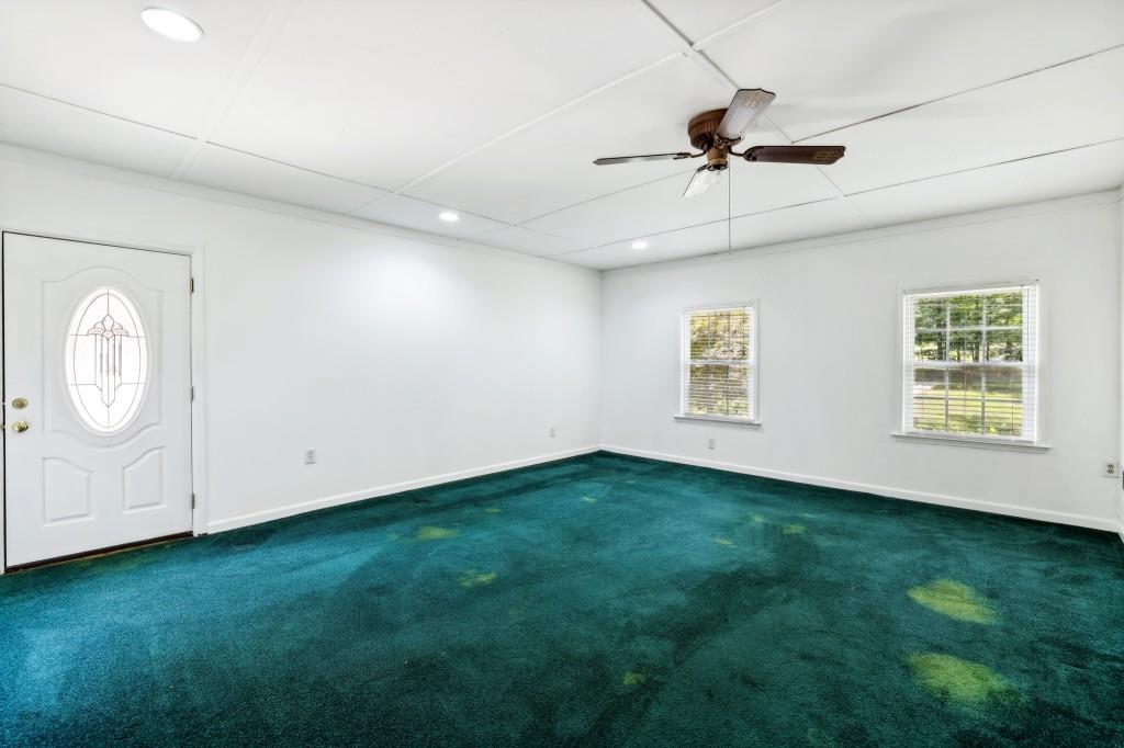 2736 Bluebird Circle