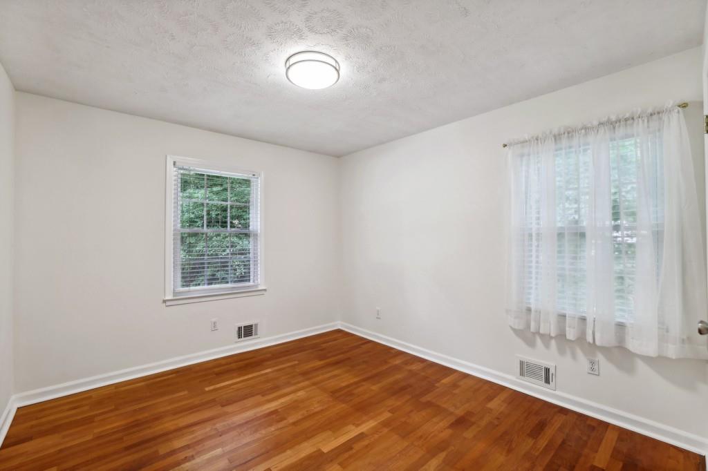 2736 Bluebird Circle