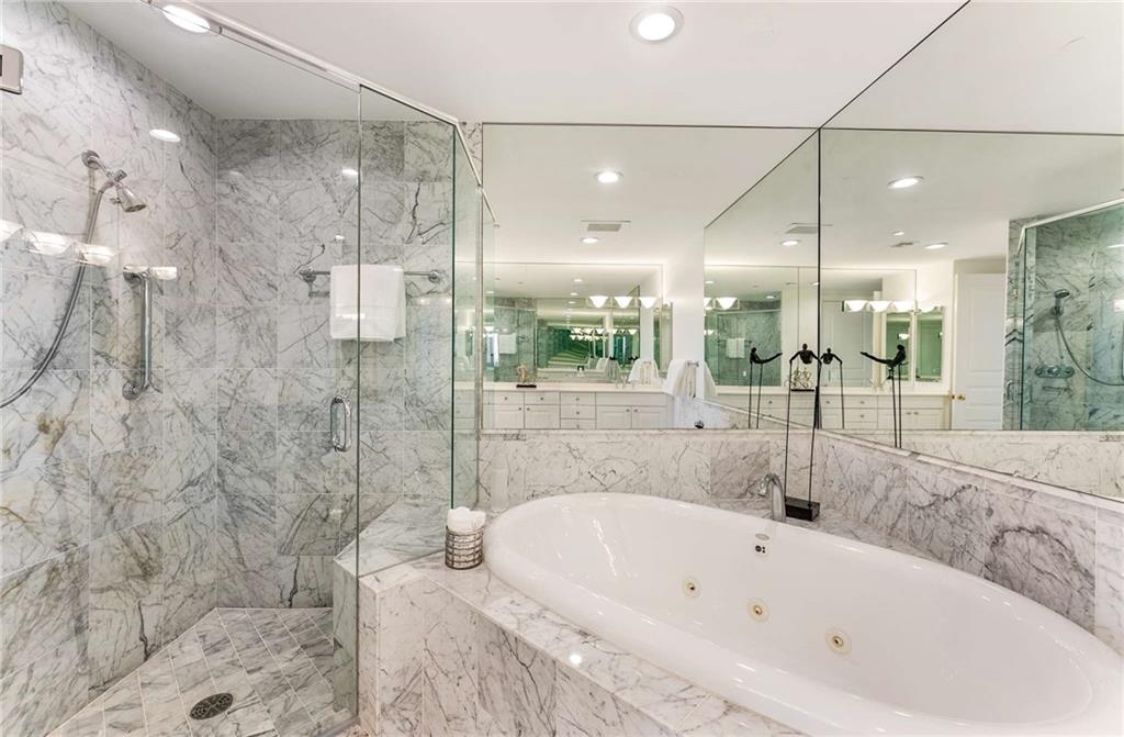 750 Park Avenue NE Unit 16N