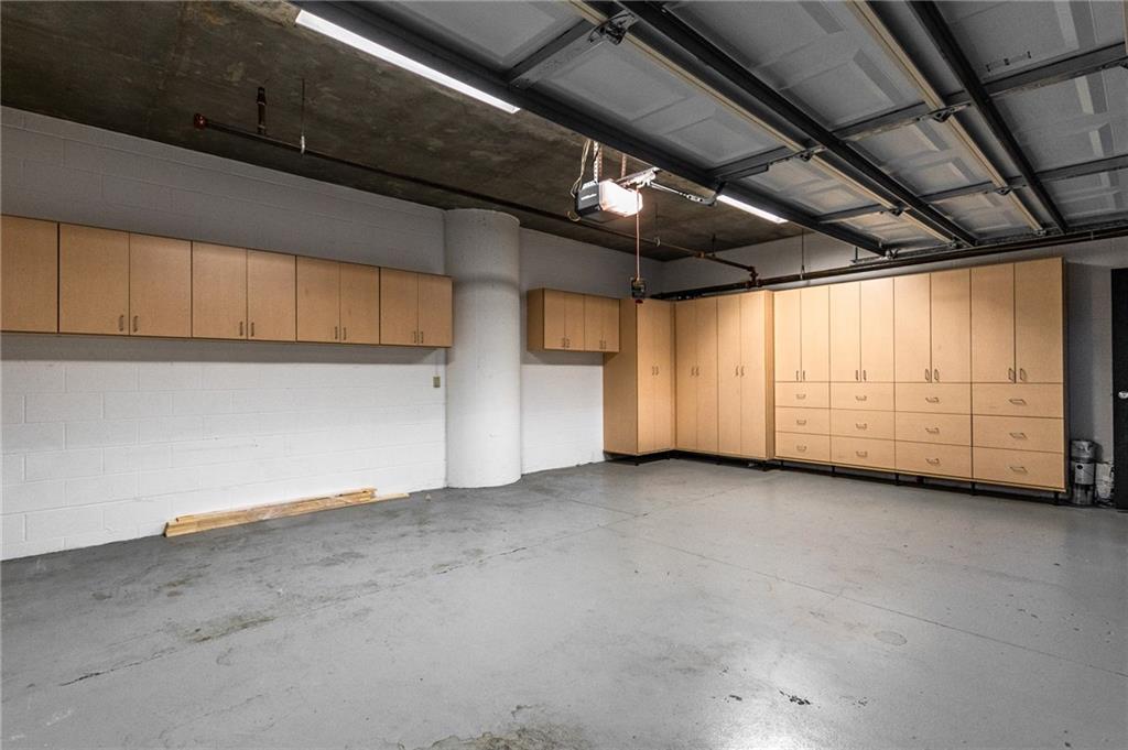 750 Park Avenue NE Unit 16N