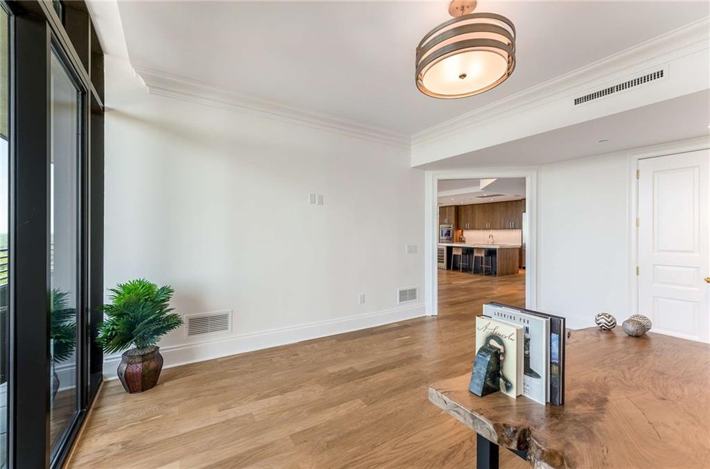 750 Park Avenue NE Unit 16N