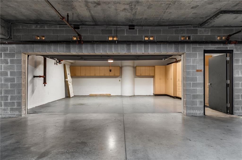 750 Park Avenue NE Unit 16N