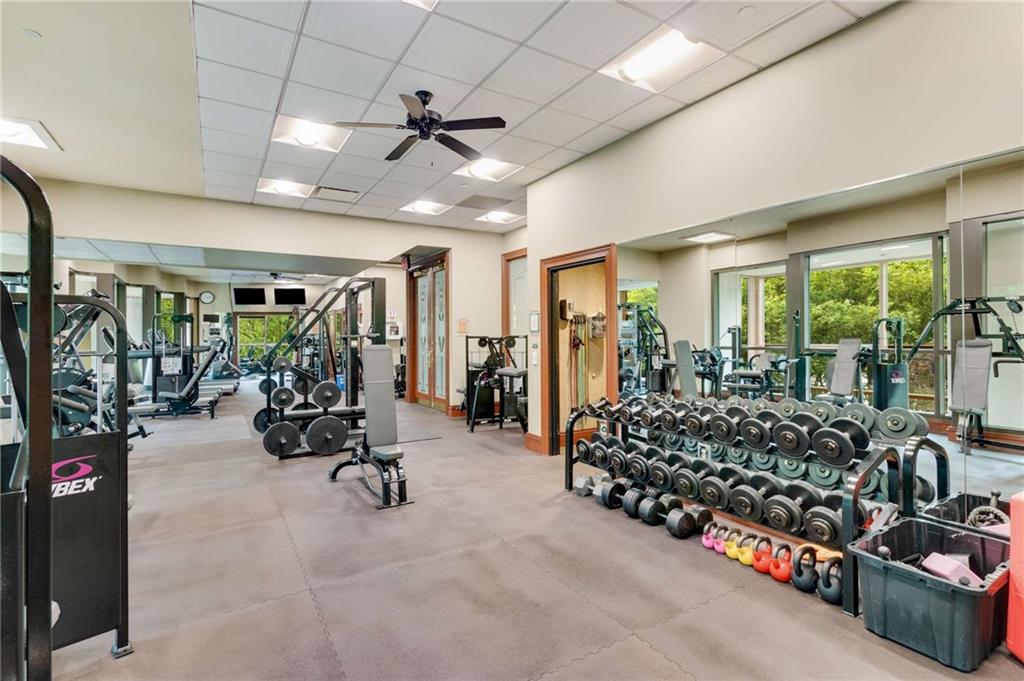 750 Park Avenue NE Unit 16N