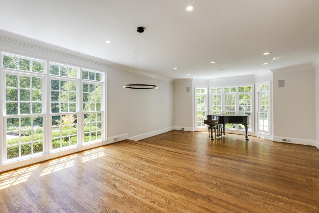5369 Brooke Farm Drive
