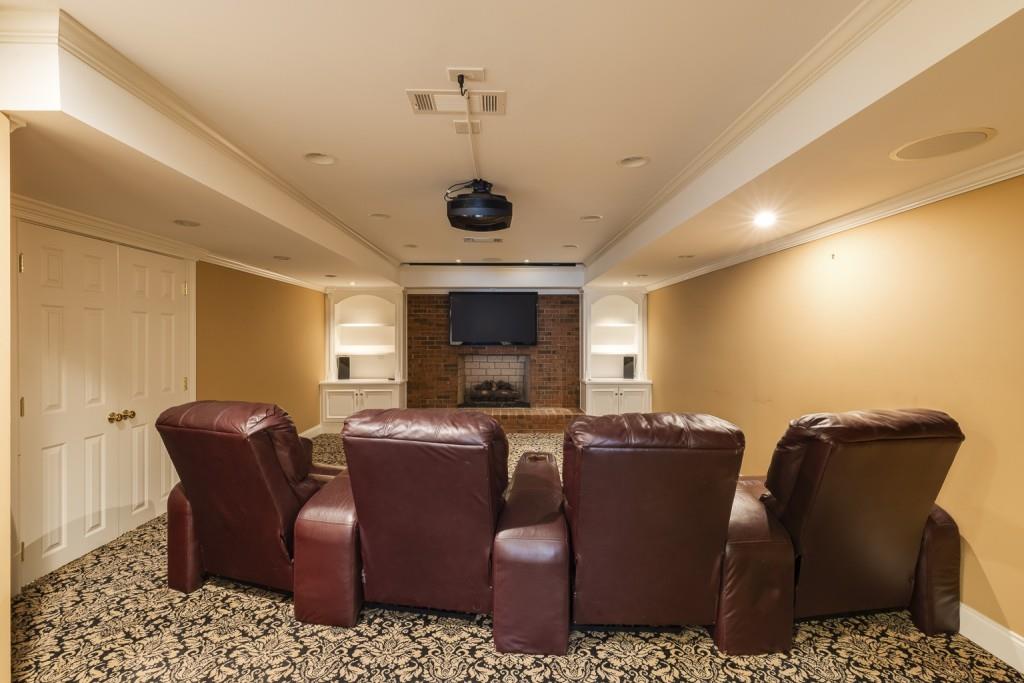 5369 Brooke Farm Drive