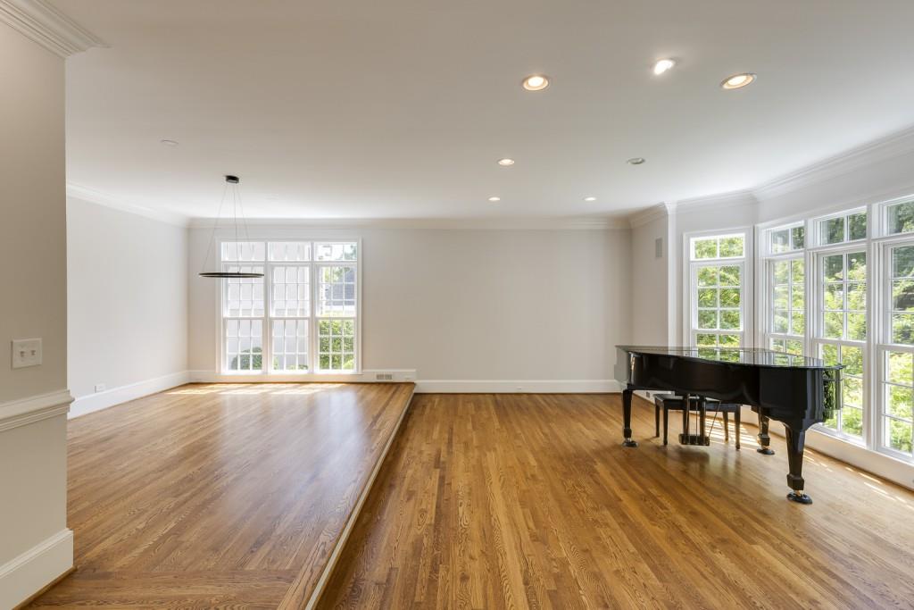 5369 Brooke Farm Drive