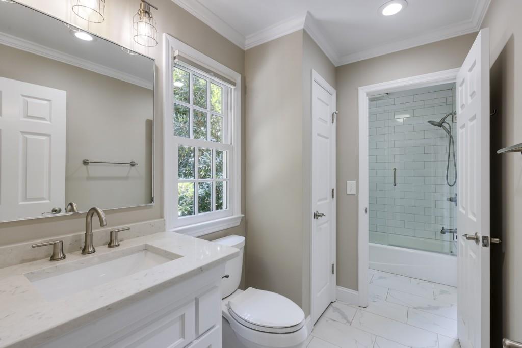 5369 Brooke Farm Drive