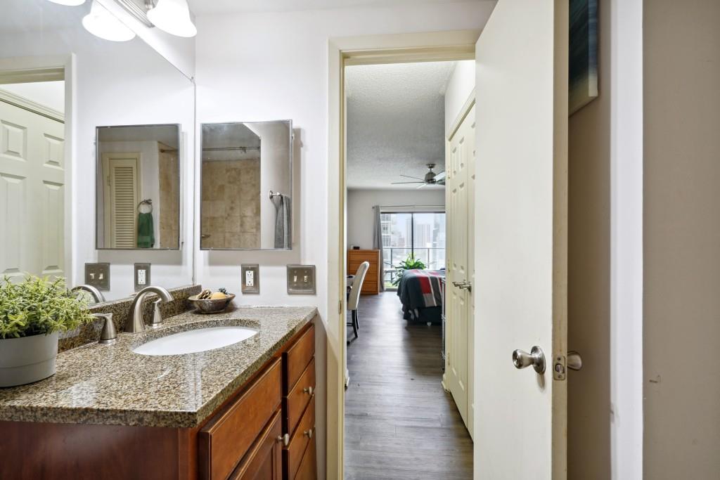 1280 W Peachtree Street NW Unit 2407