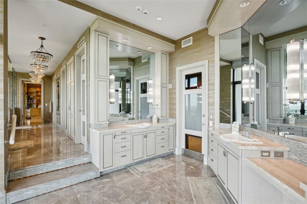 750 Park Avenue NE Unit 37SW