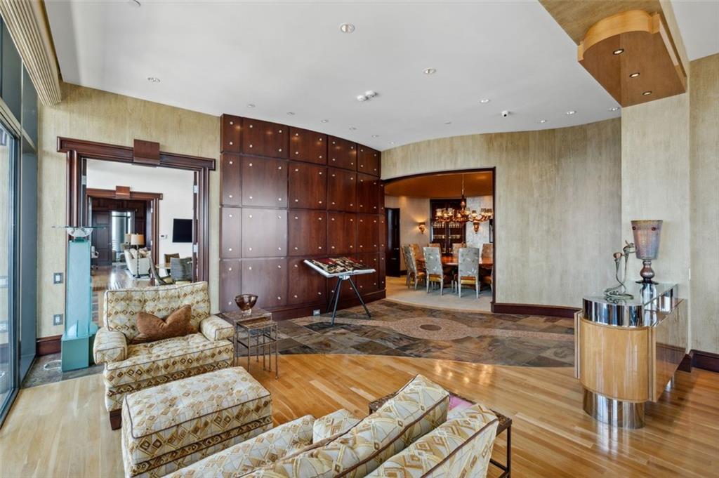 750 Park Avenue NE Unit 37SW