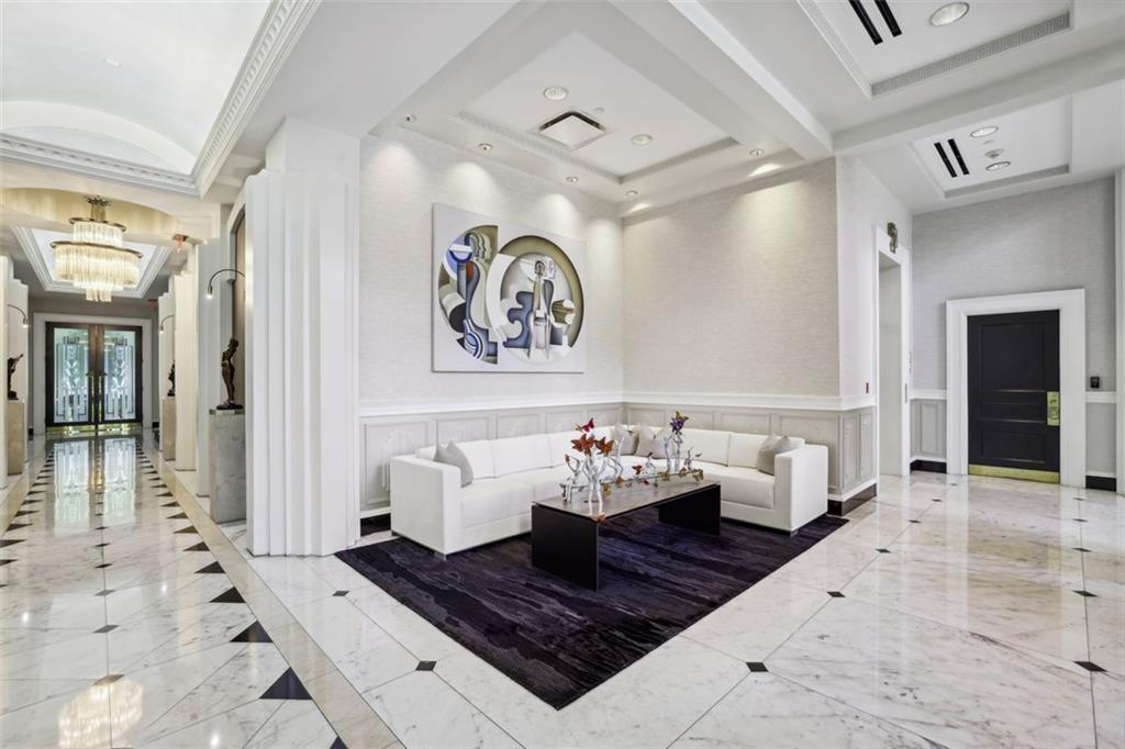 750 Park Avenue NE Unit 37SW