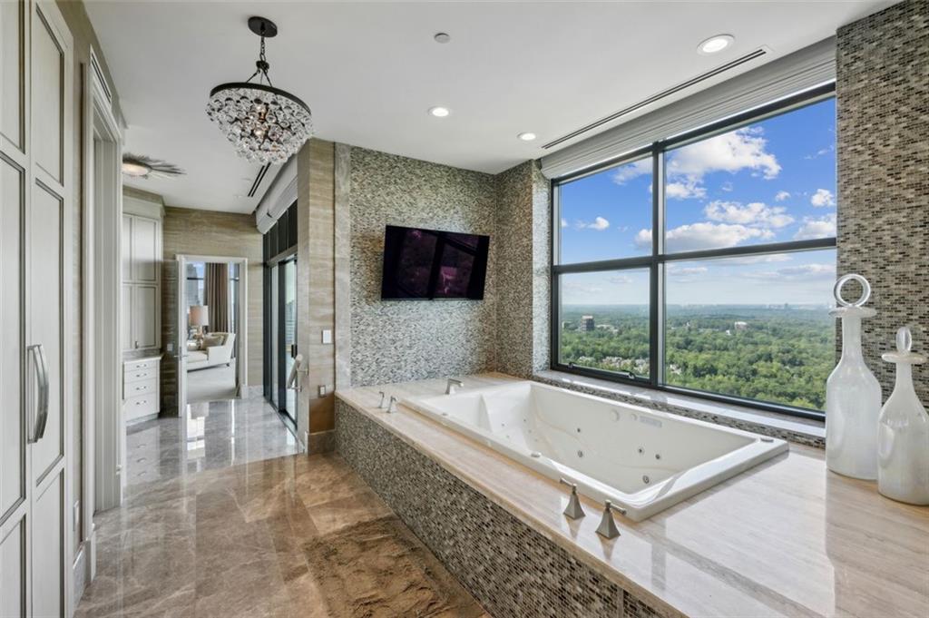 750 Park Avenue NE Unit 37SW