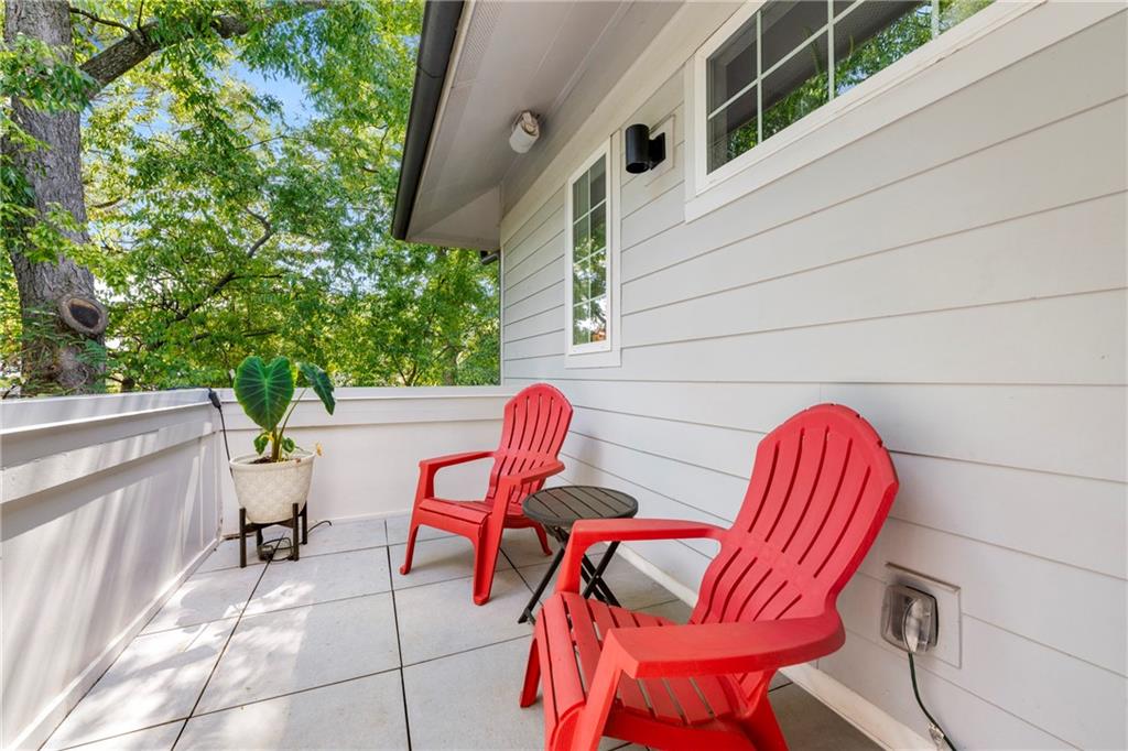 112 Cleveland Street SE Unit B