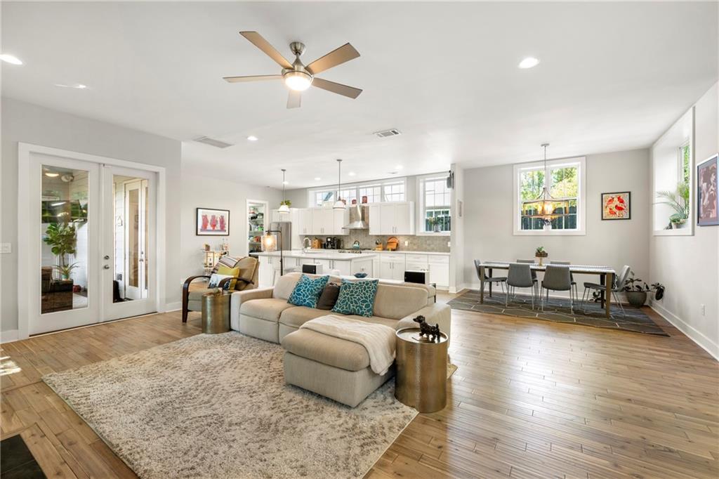 112 Cleveland Street SE Unit B