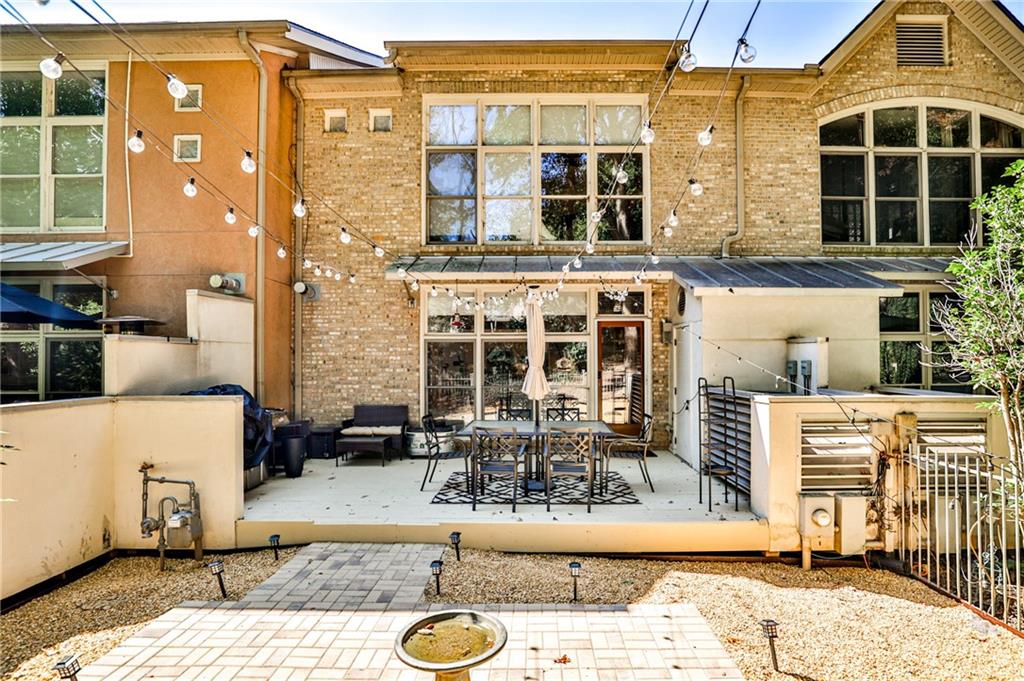 1328 Fernwood Circle NE