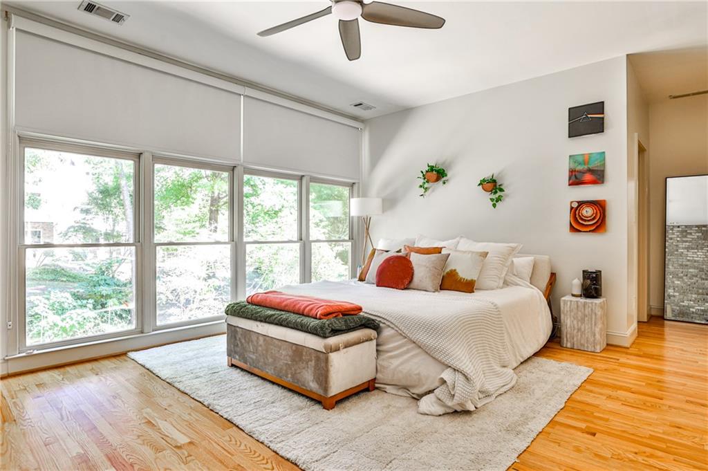 1328 Fernwood Circle NE