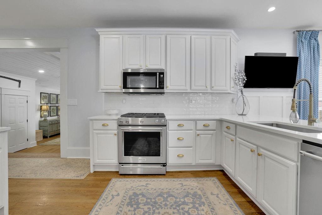 1627 Wayland Circle NE