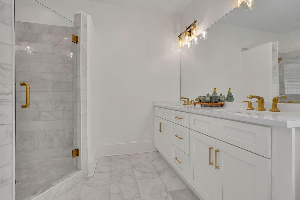 1627 Wayland Circle NE