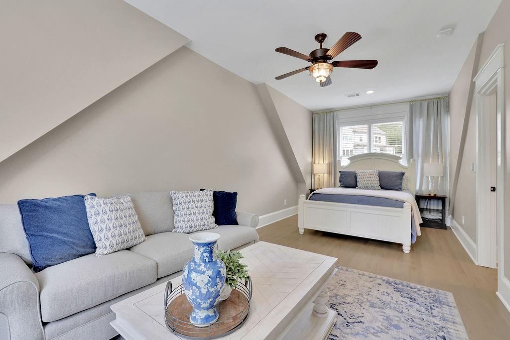 1627 Wayland Circle NE