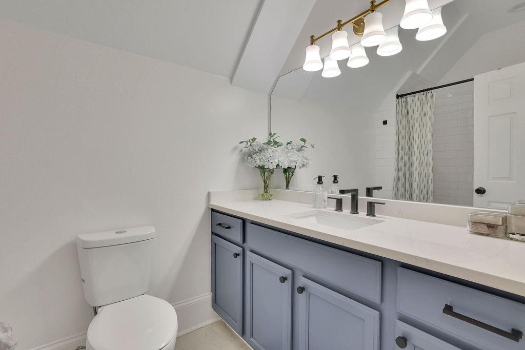 1627 Wayland Circle NE