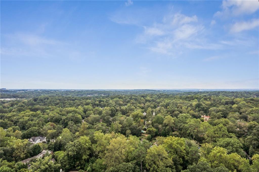 2660 Peachtree Road NW Unit 28C