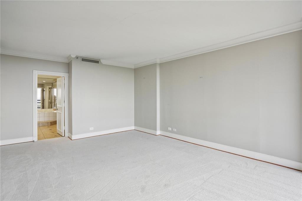 2660 Peachtree Road NW Unit 28C