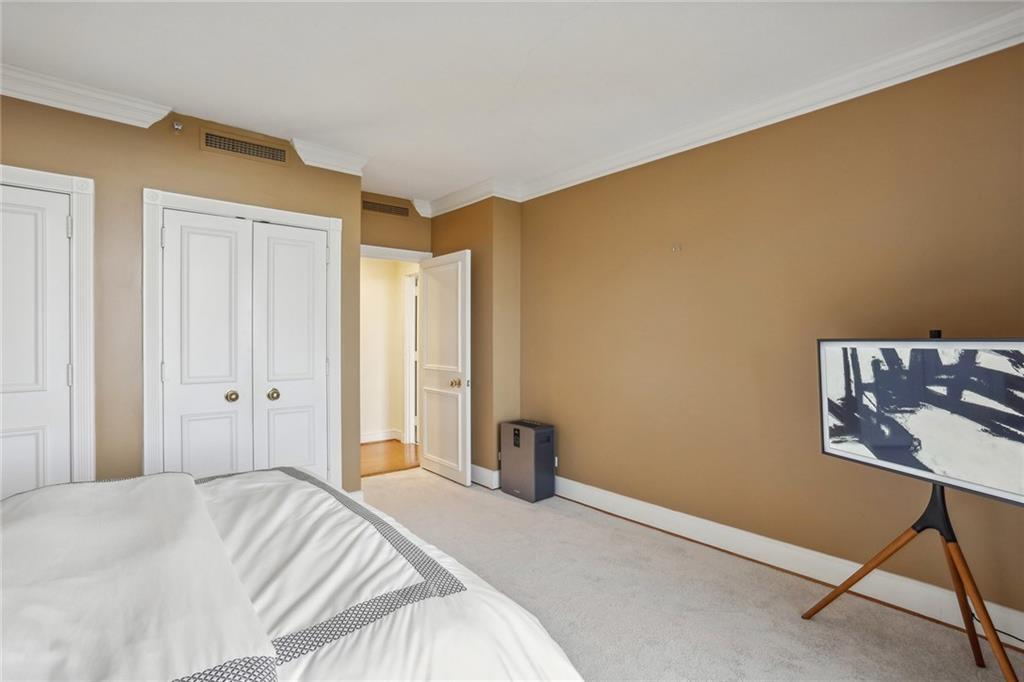 2660 Peachtree Road NW Unit 28C