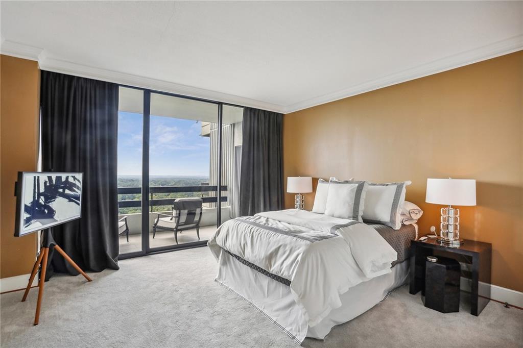 2660 Peachtree Road NW Unit 28C