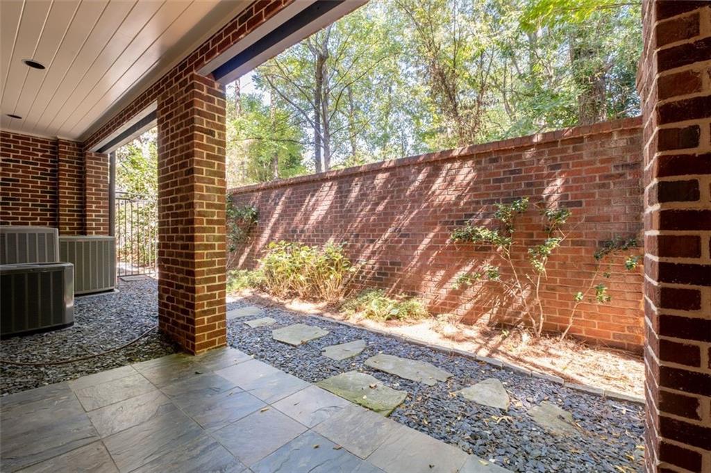 3338 PACES FERRY Avenue SE