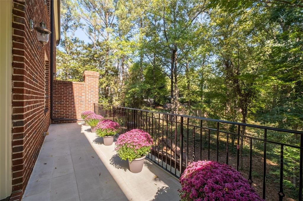 3338 PACES FERRY Avenue SE
