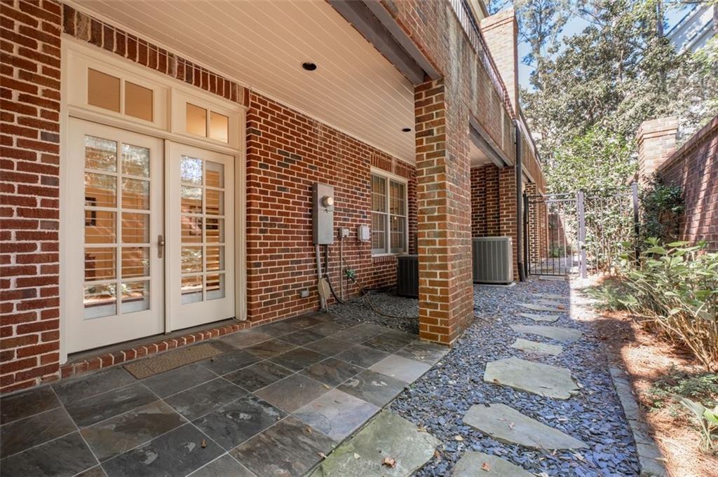3338 PACES FERRY Avenue SE