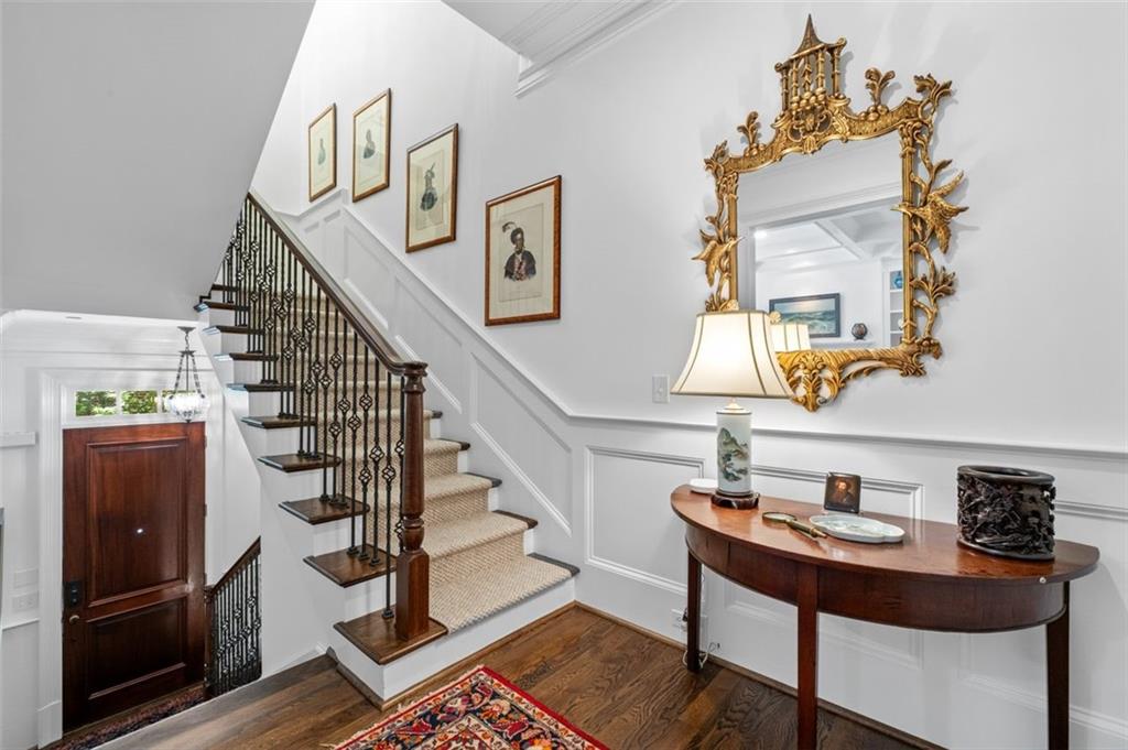 3338 PACES FERRY Avenue SE