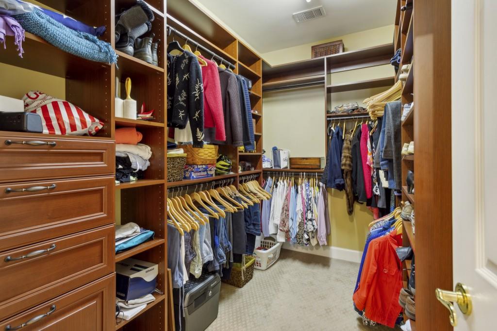 155 Westchester Drive SE
