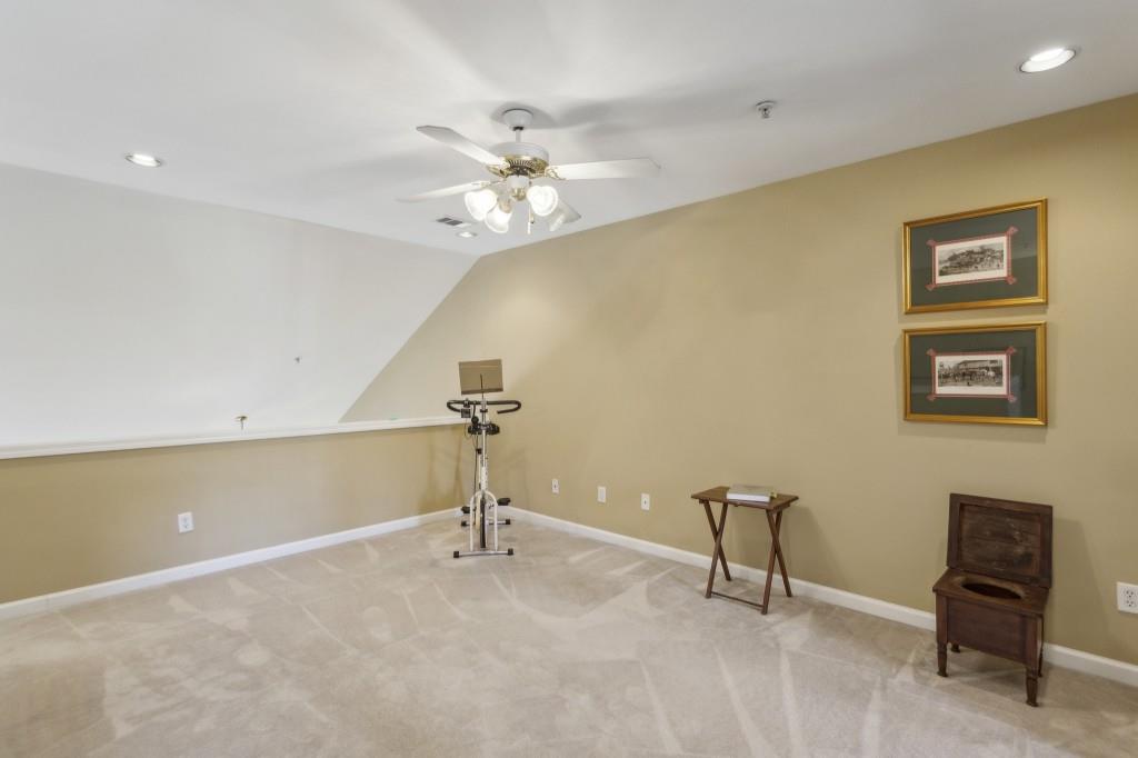 155 Westchester Drive SE