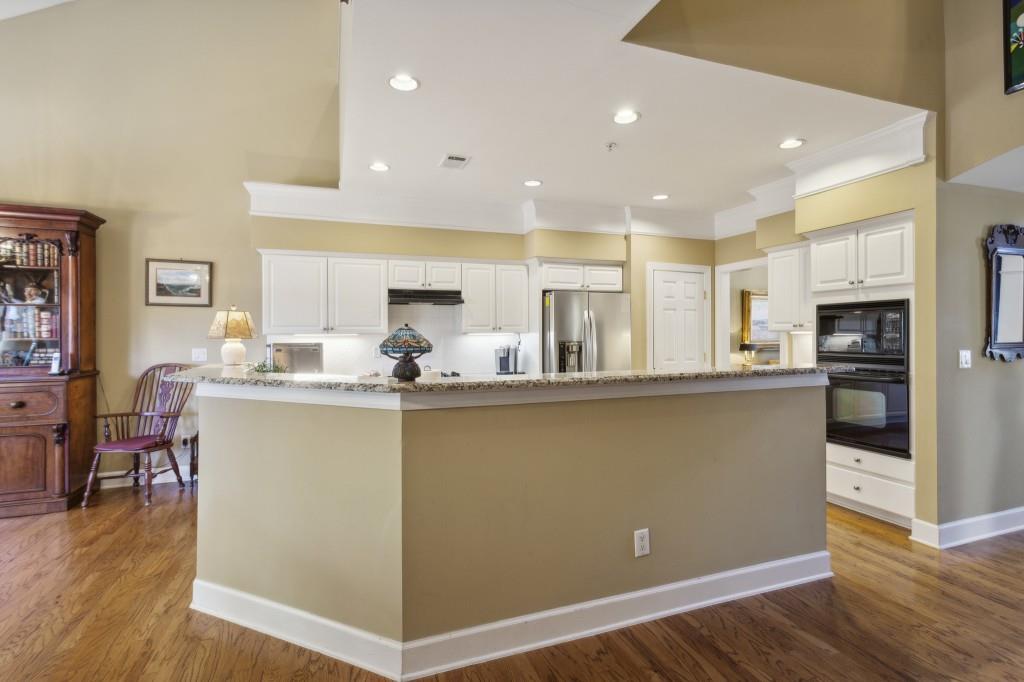 155 Westchester Drive SE