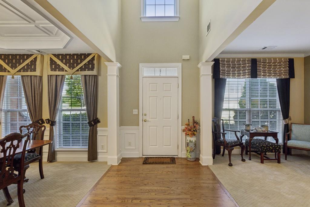 155 Westchester Drive SE