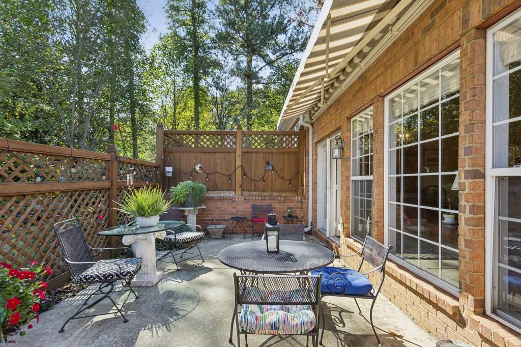 155 Westchester Drive SE