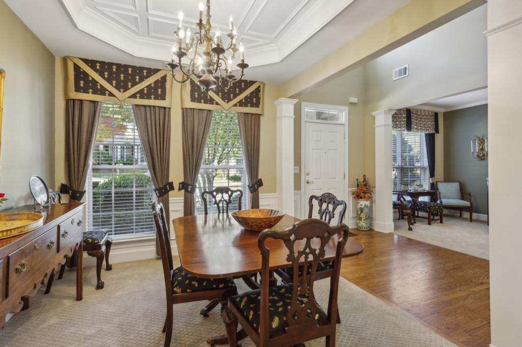 155 Westchester Drive SE
