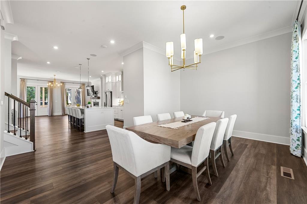 605 Maplewood Drive