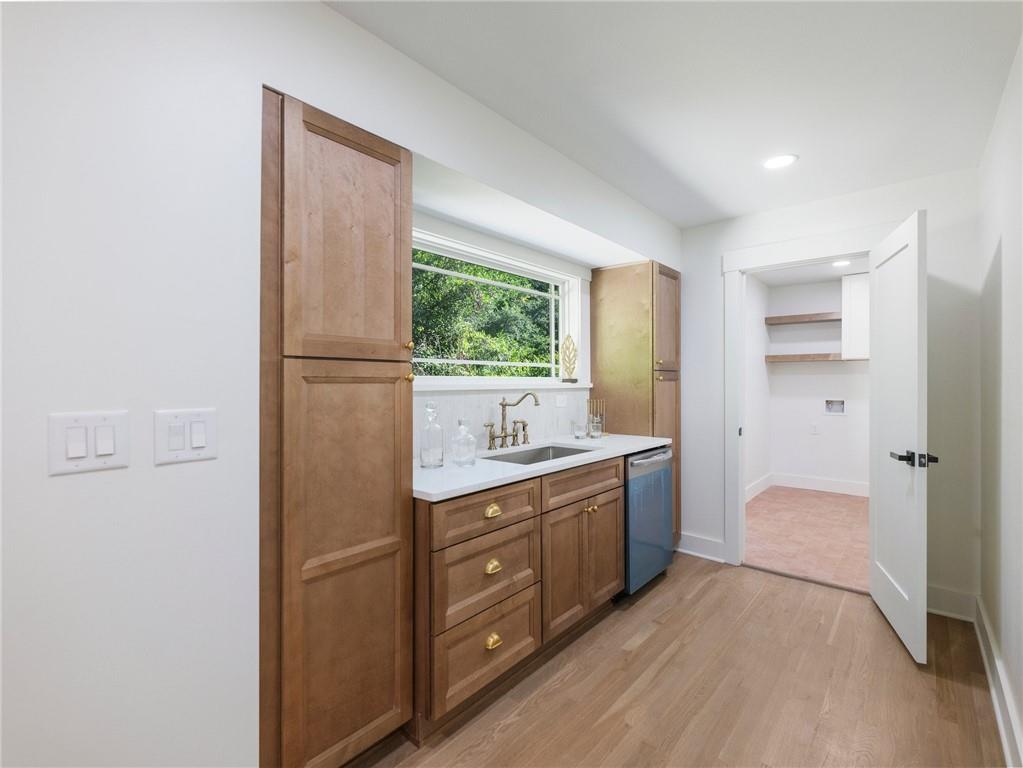 2375 Sherbrooke Drive NE