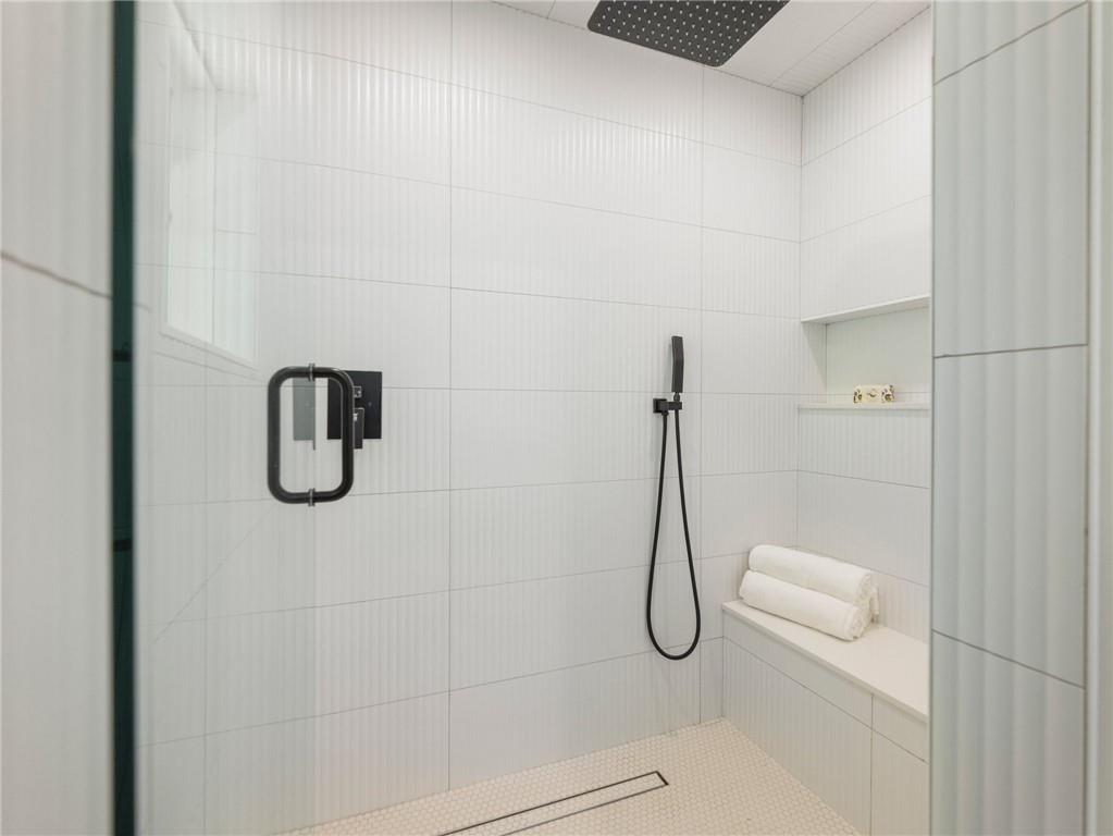 2375 Sherbrooke Drive NE