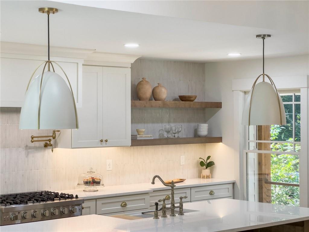 2375 Sherbrooke Drive NE