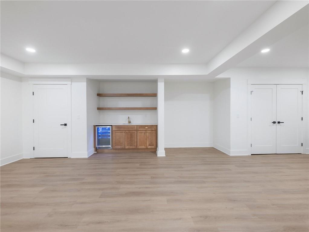 2375 Sherbrooke Drive NE