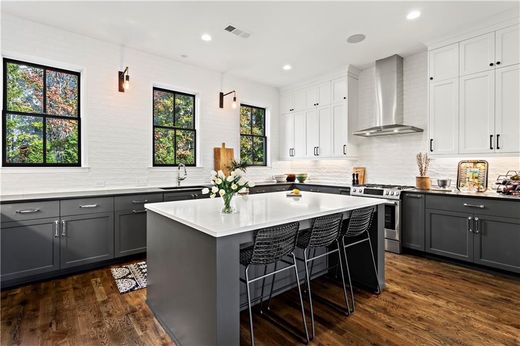 3443 Landen Pine Court NE