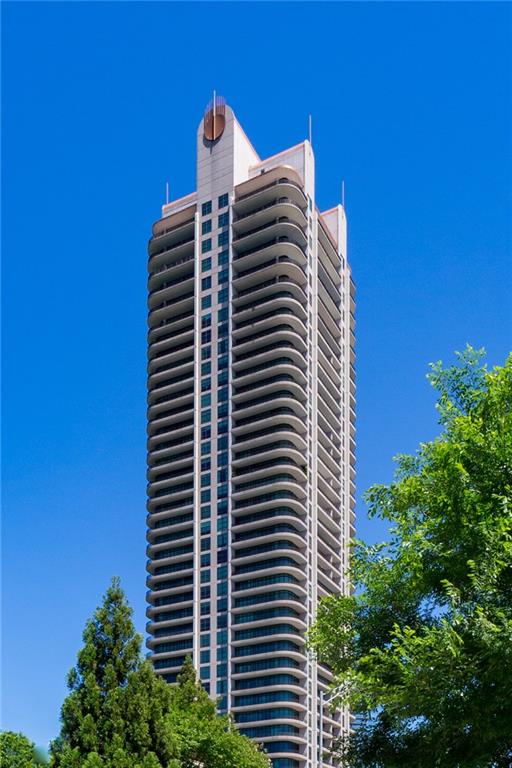 750 Park Avenue NE Unit 8E