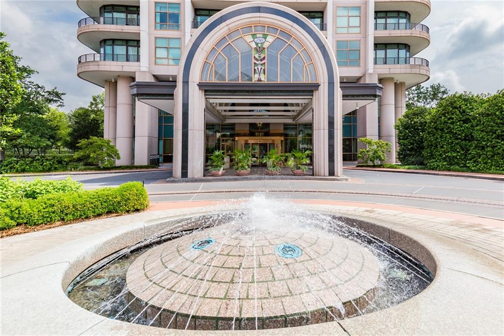 750 Park Avenue NE Unit 8E